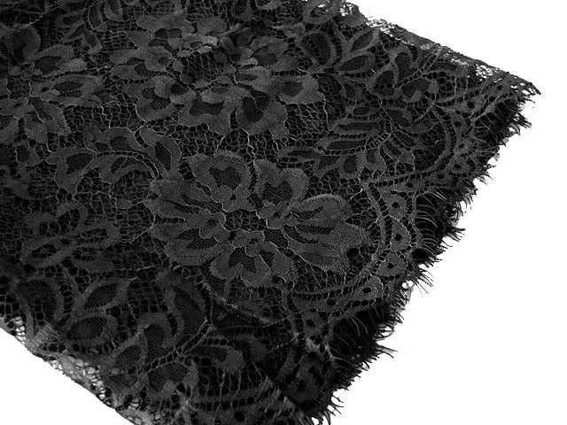 LARGE BLACK LACE DETAIL LIGHTWEIGHT SCARF