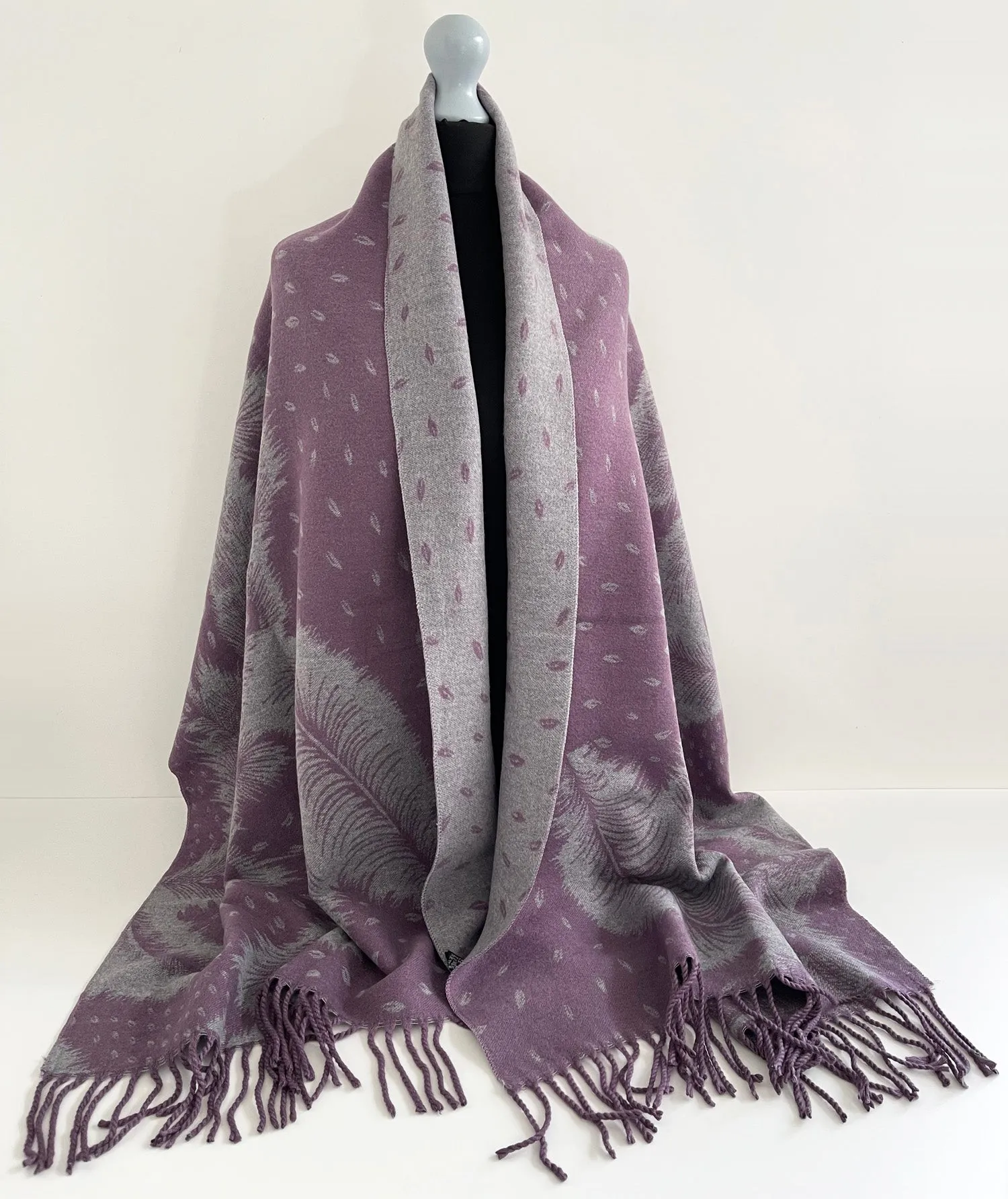 LARGE LILAC CASHMERE FEATHER PRINT REVERSIBLE WINTER SHAWL BLANKET SCARF