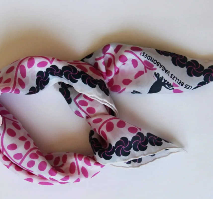 Silk scarf | Menabe