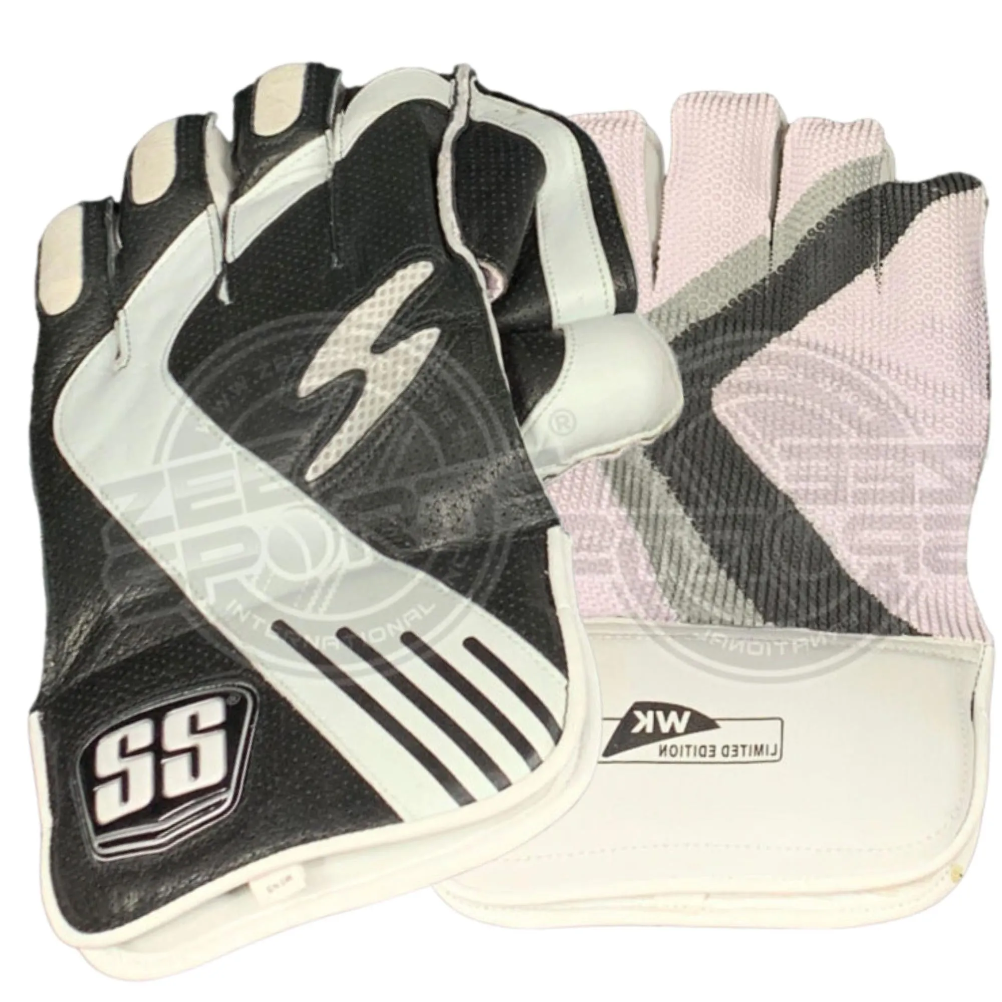 SS Wicket Keeping Gloves Limited Edition